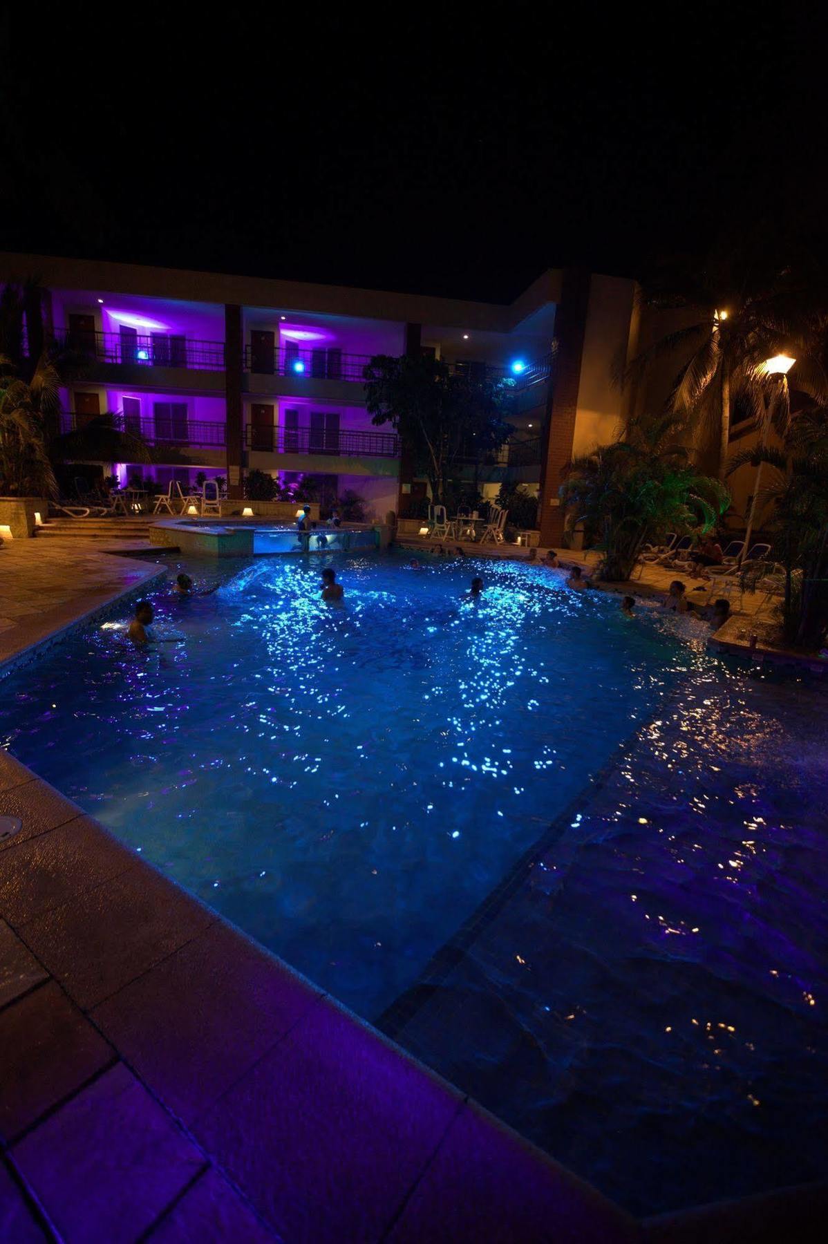 Hotel Jaragua Boca del Río Esterno foto